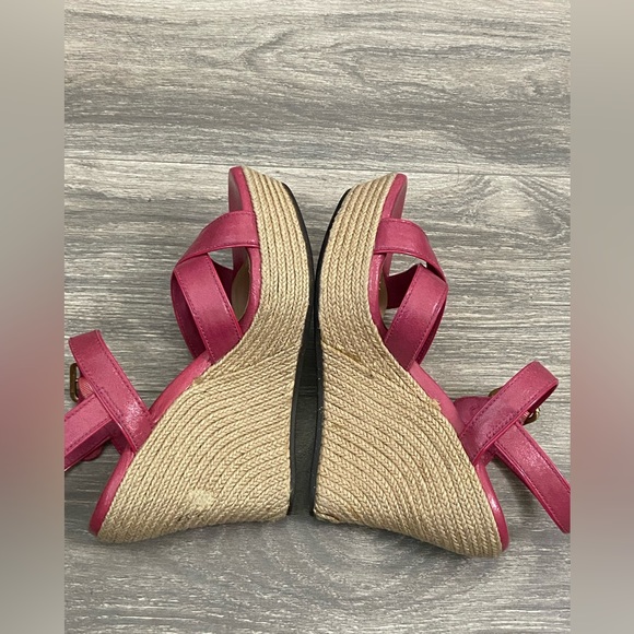 UGG Jackilyn Pink & Straw Color Wedges Sandals Size 8.5 - Picture 8 of 11